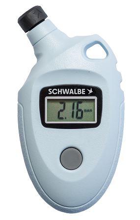 Schwalbe Zubeh&ouml;r Airmax Pro Air Pressure Gauge hellblau inklusive Adapter f&uuml;r Click Valve Ventile